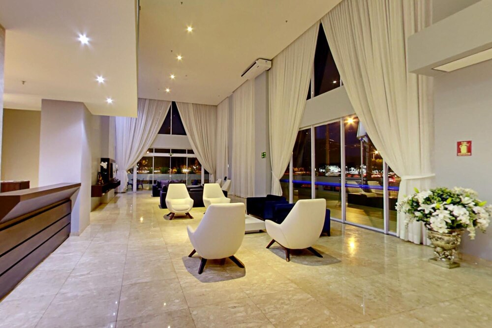 SELECT HOTEL 26/48