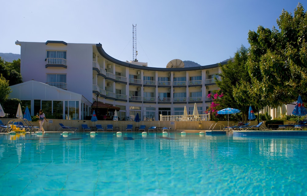 Sempati Hotel photo5