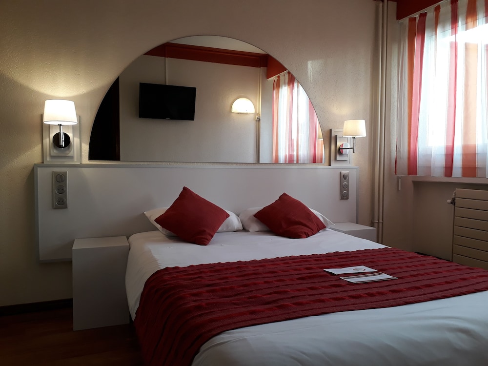 Escatel Hotel 20/60