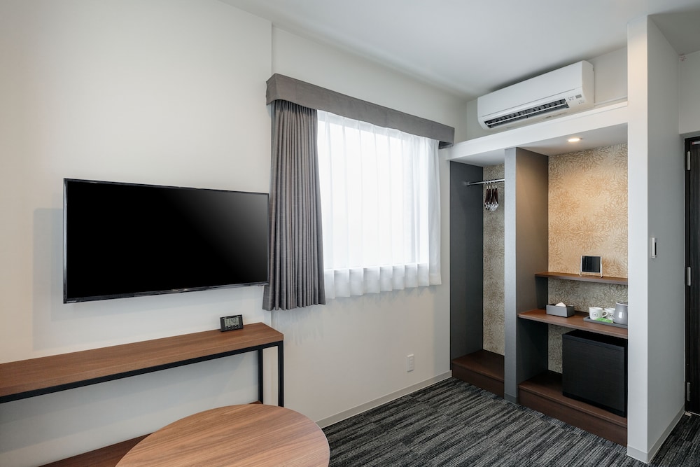 M's Hotel Nijojo Oike 24/35
