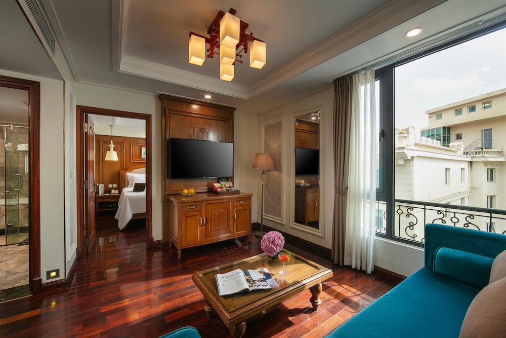 Hanoi Pearl Hotel 54/72