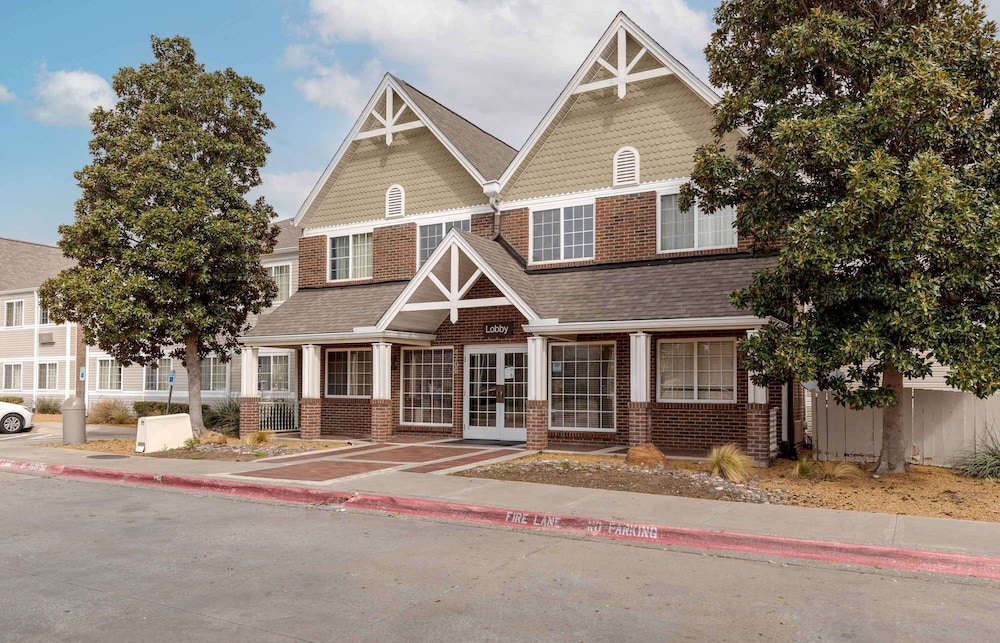 Extended Stay America - Dallas - Plano Parkway 4/64