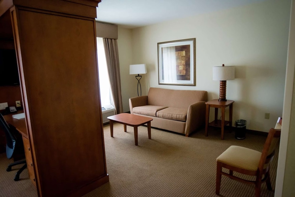 Hampton Inn & Suites Radcliff Fort Knox 40/58