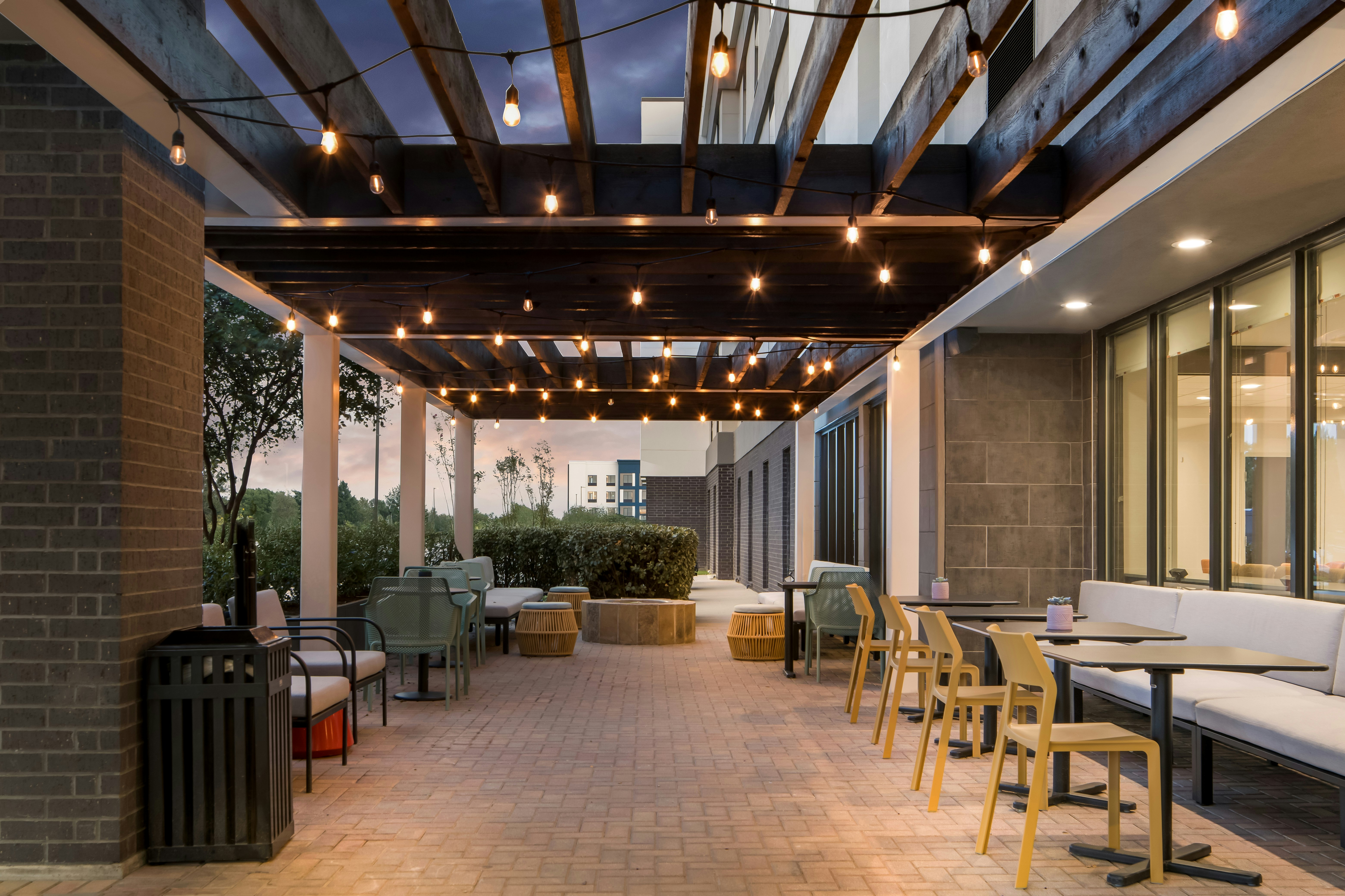 Home2 Suites By Hilton Irving / Dfw Airport North 35/63
