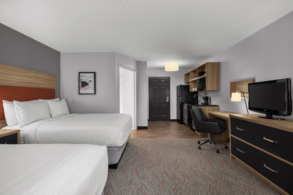 Candlewood Suites Hotel Texas City 18/53