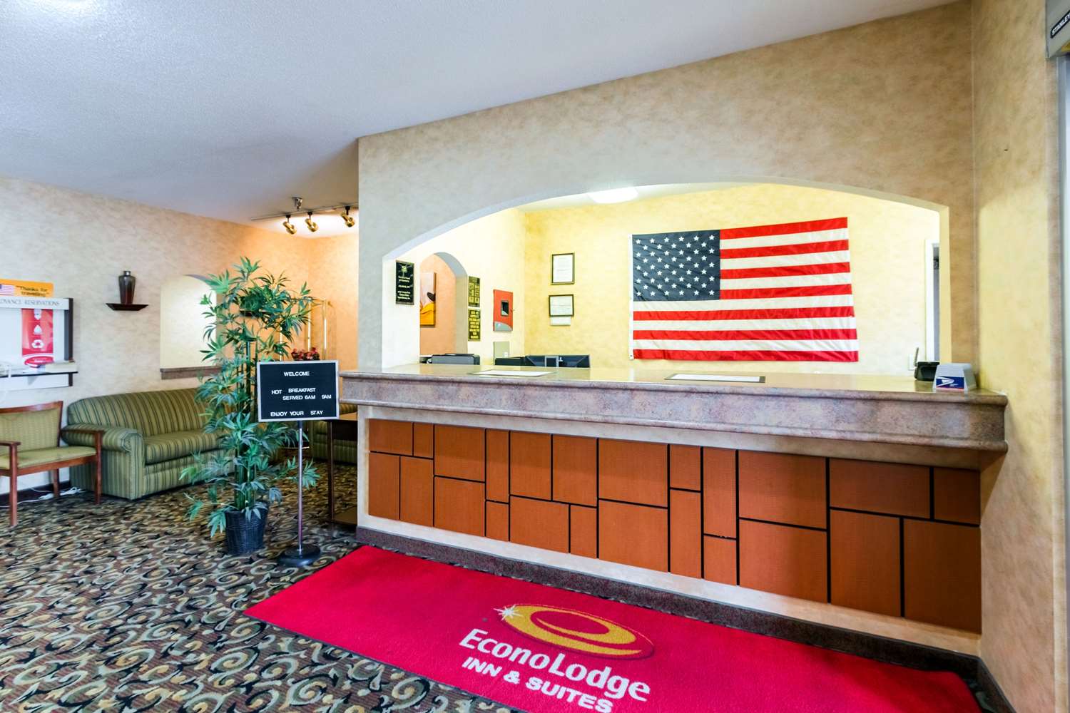 Baymont by Wyndham Omaha SW 2/11