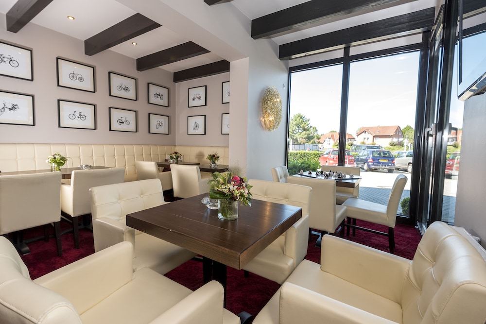 Hotel Tiek 28/50
