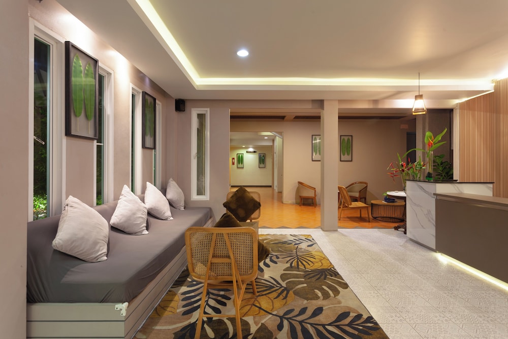 Thanthip Beach Resort 32/50