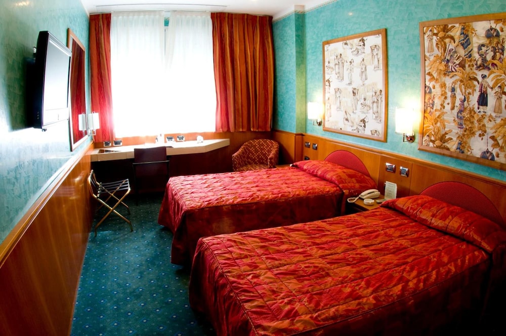 Brunelleschi Hotel Milan 20/49