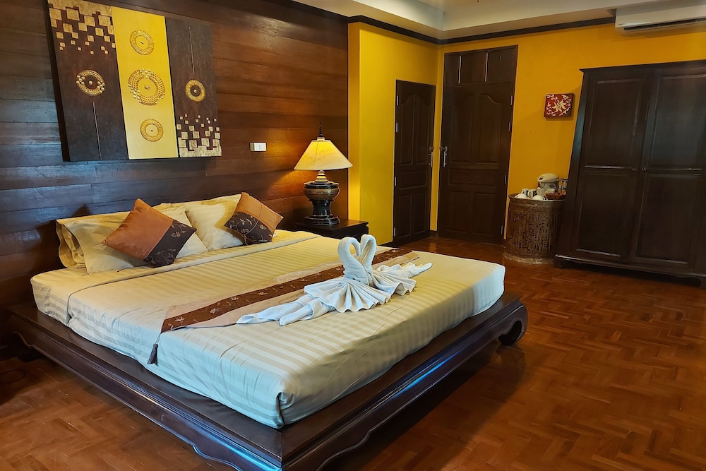 Baan Chai Thung 37/81