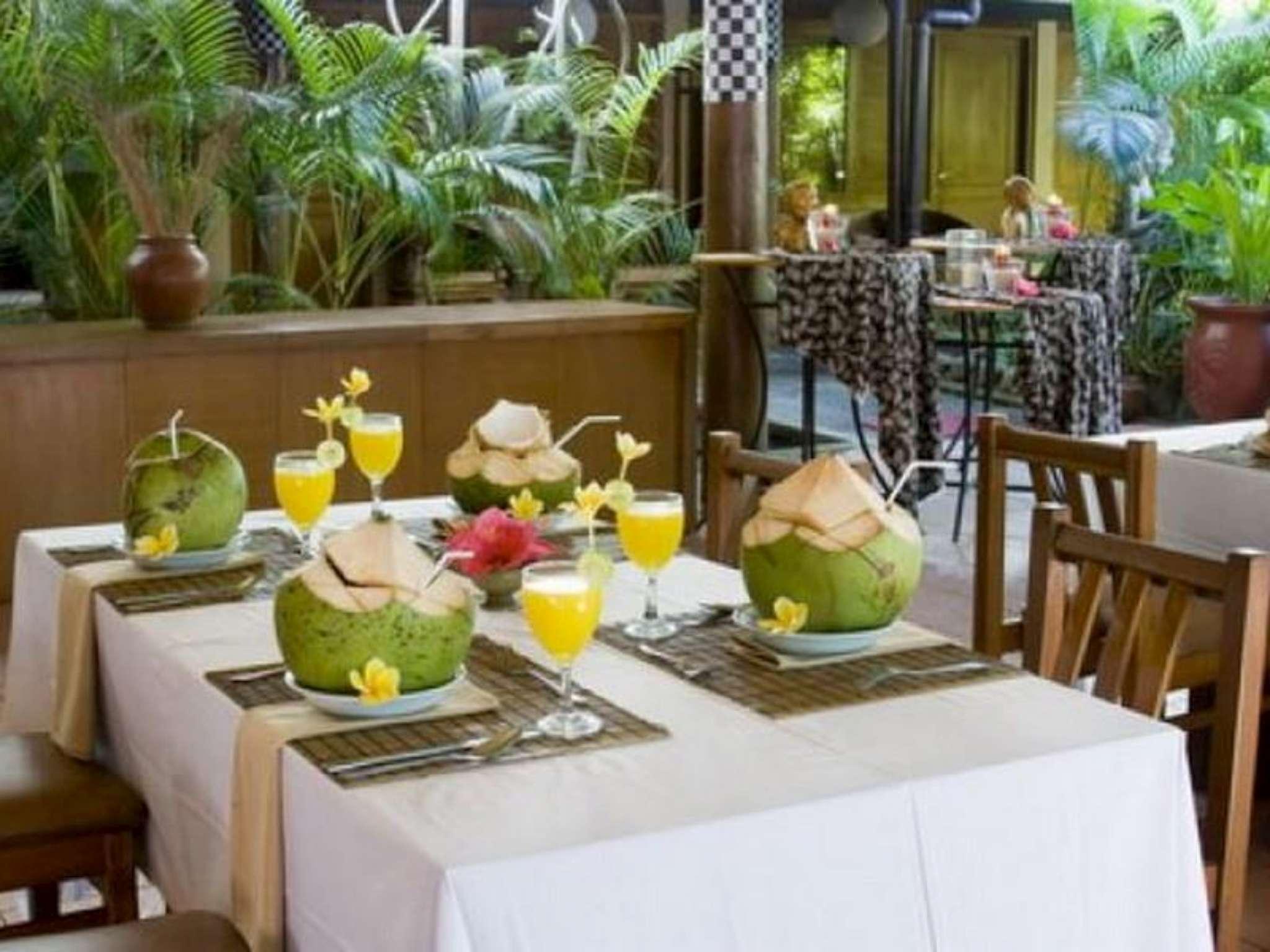 Nyiur Indah Beach Hotel 12/31