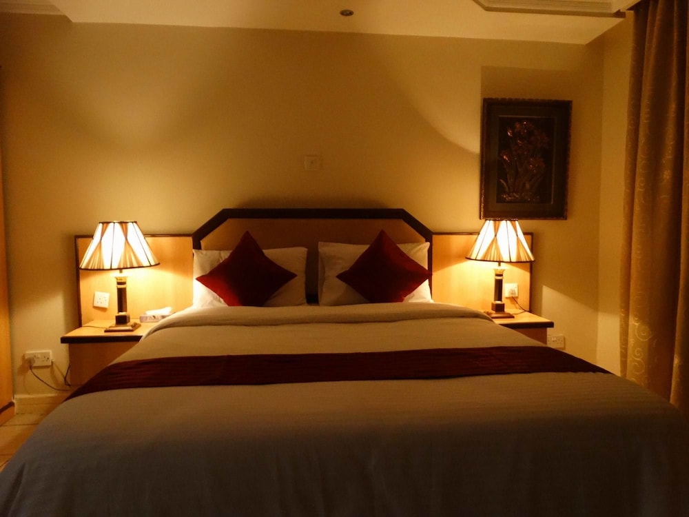 Mayfair Hotel 11/62