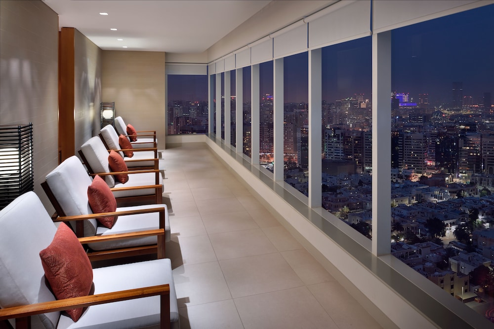 Marriott Executive Apartments Downtown Abu Dhabi 25/25