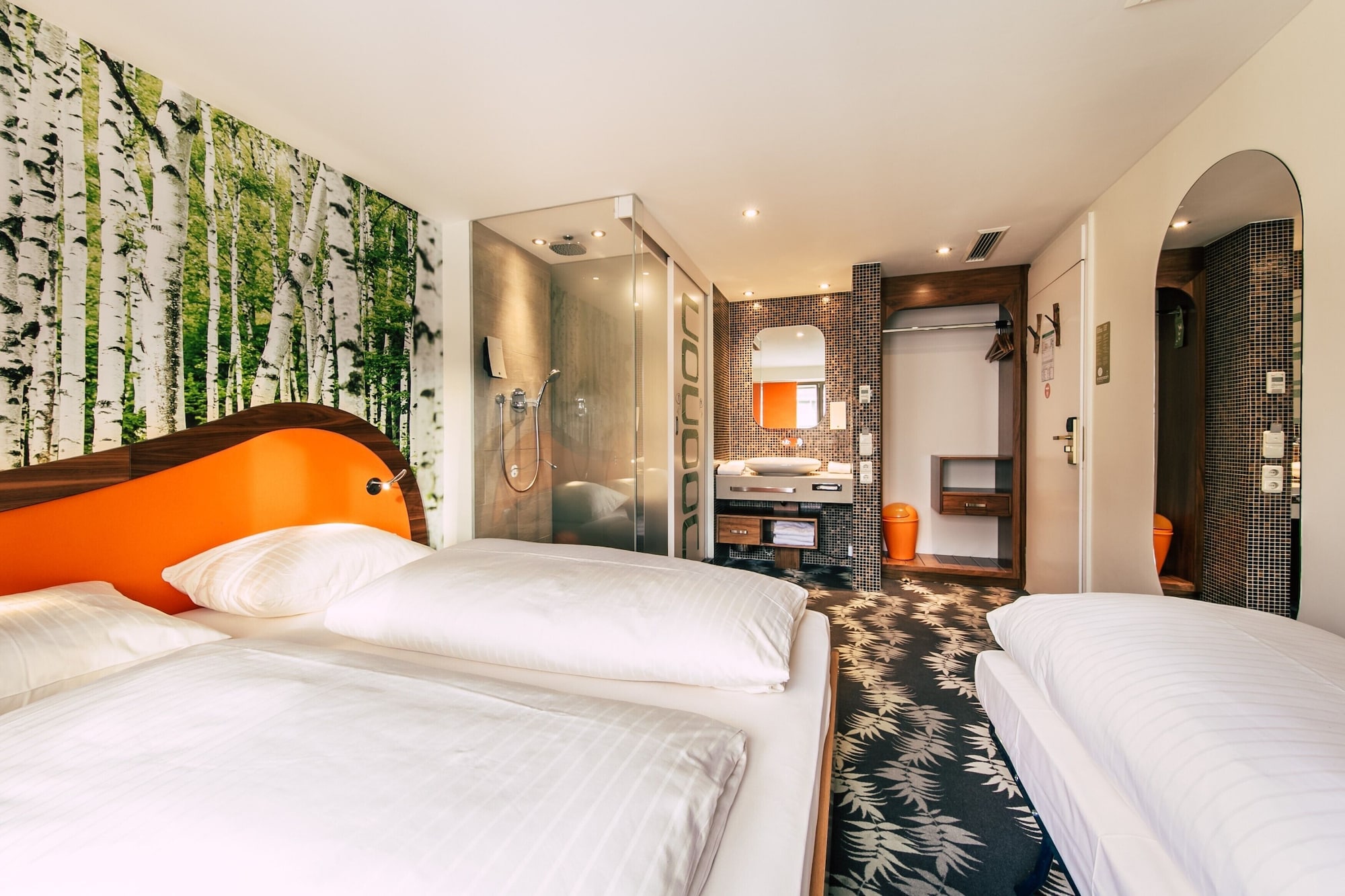ROOM, DOUBLE BED, COURTYARD VIEW