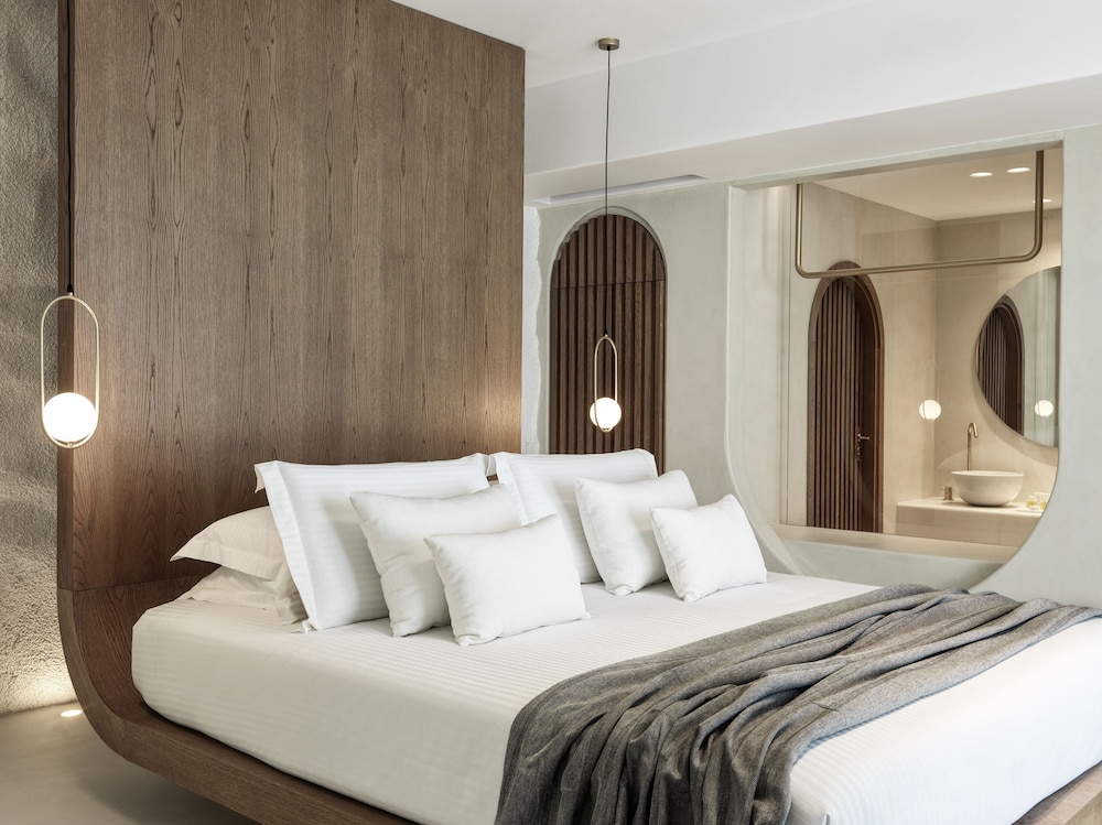 Mykonos Earth Suites 32/70