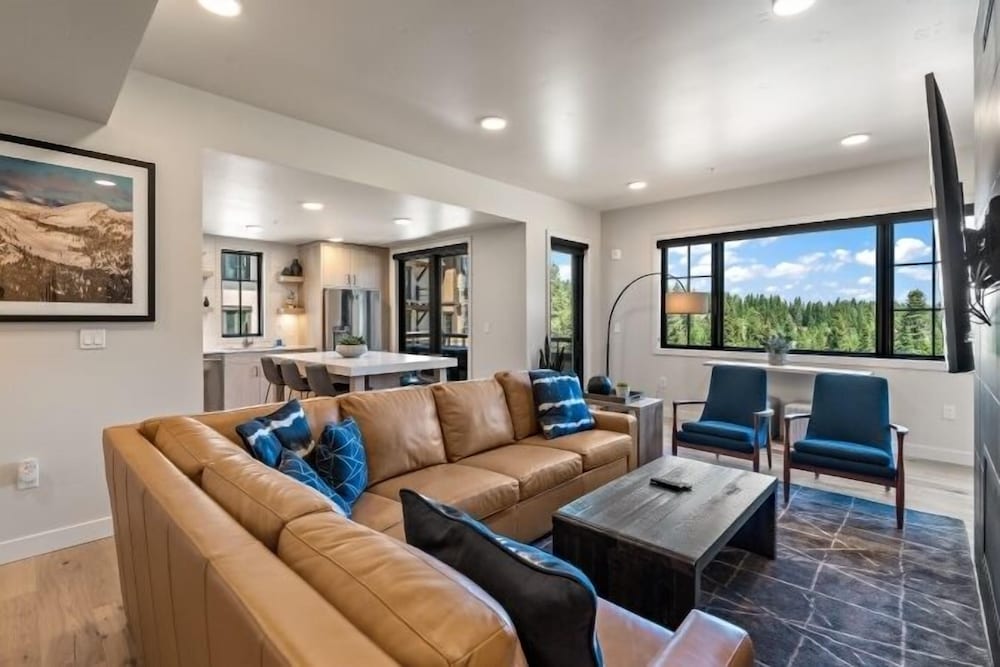 Tamarack Resort 31/50