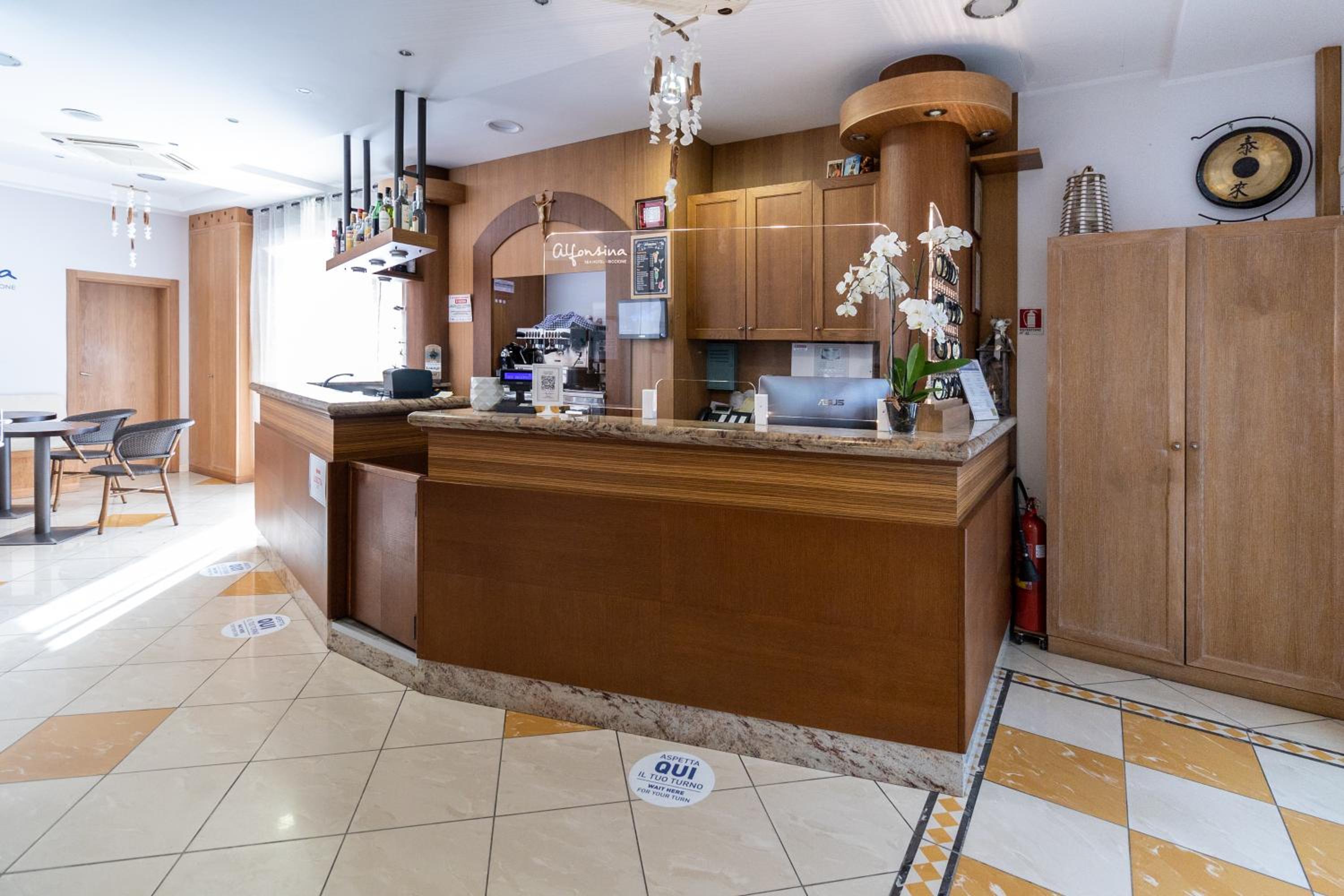 Hotel Alfonsina 5/50