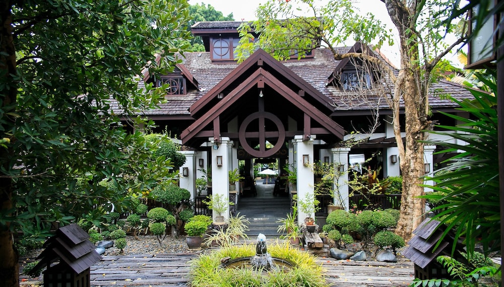 WIENGLAKOR HOTEL 6/76