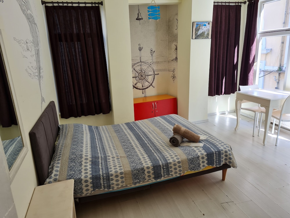 Taxim Hostel 23/74