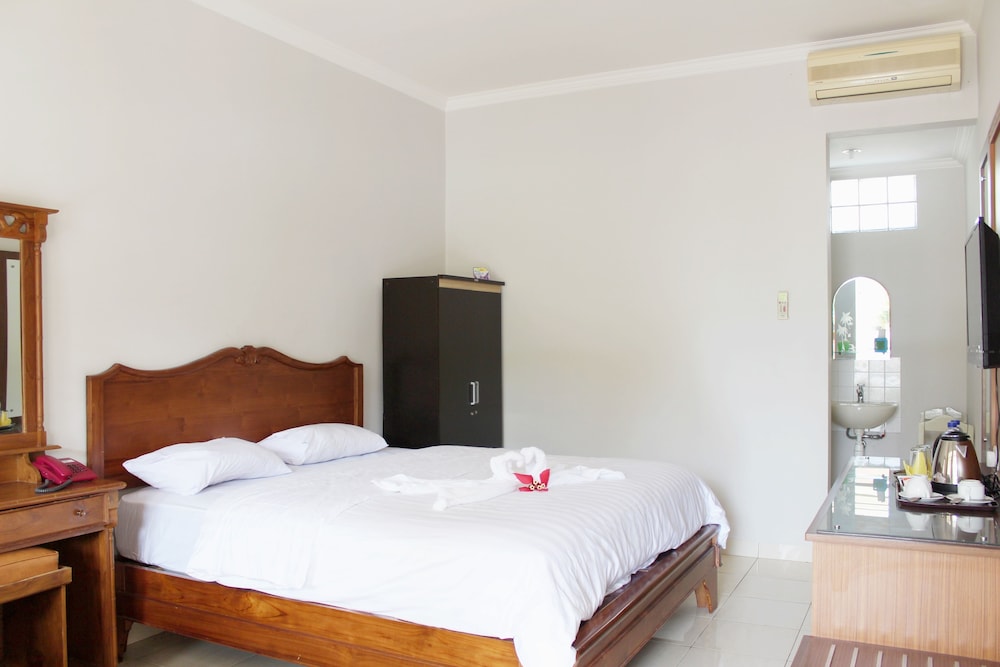 Hotel Besar Purwokerto 14/50