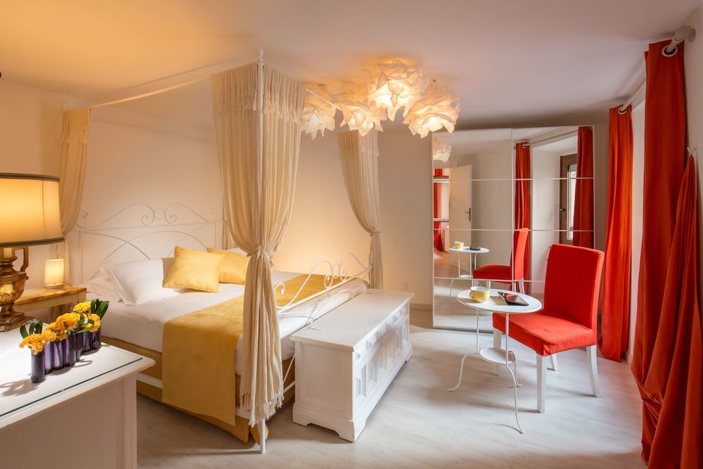 Boutique Hotel Campo De Fiori 12/50
