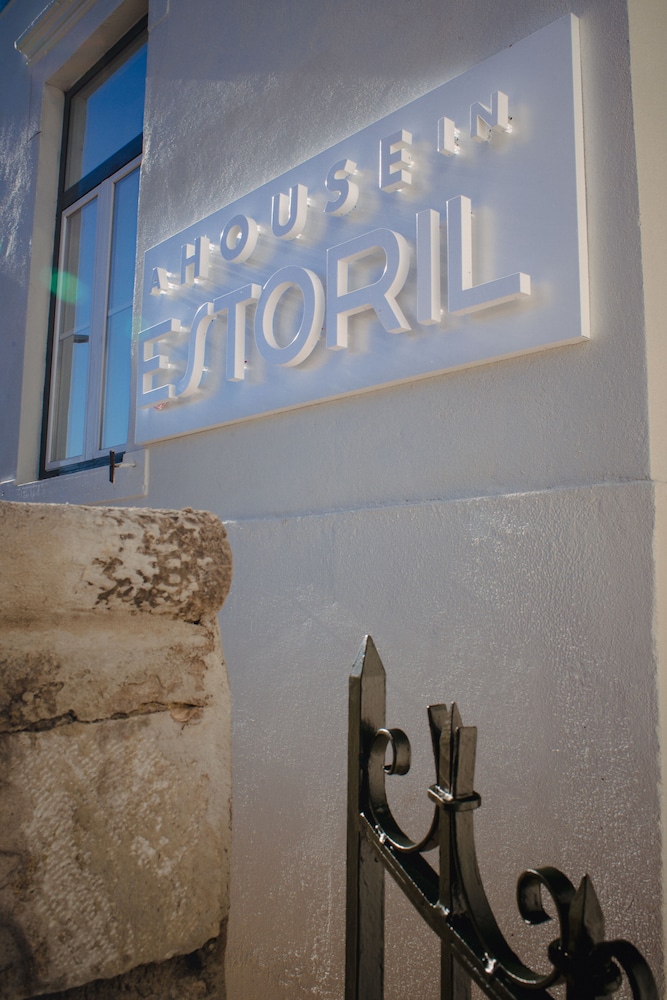 A House in Estoril - Adults Only 14/26