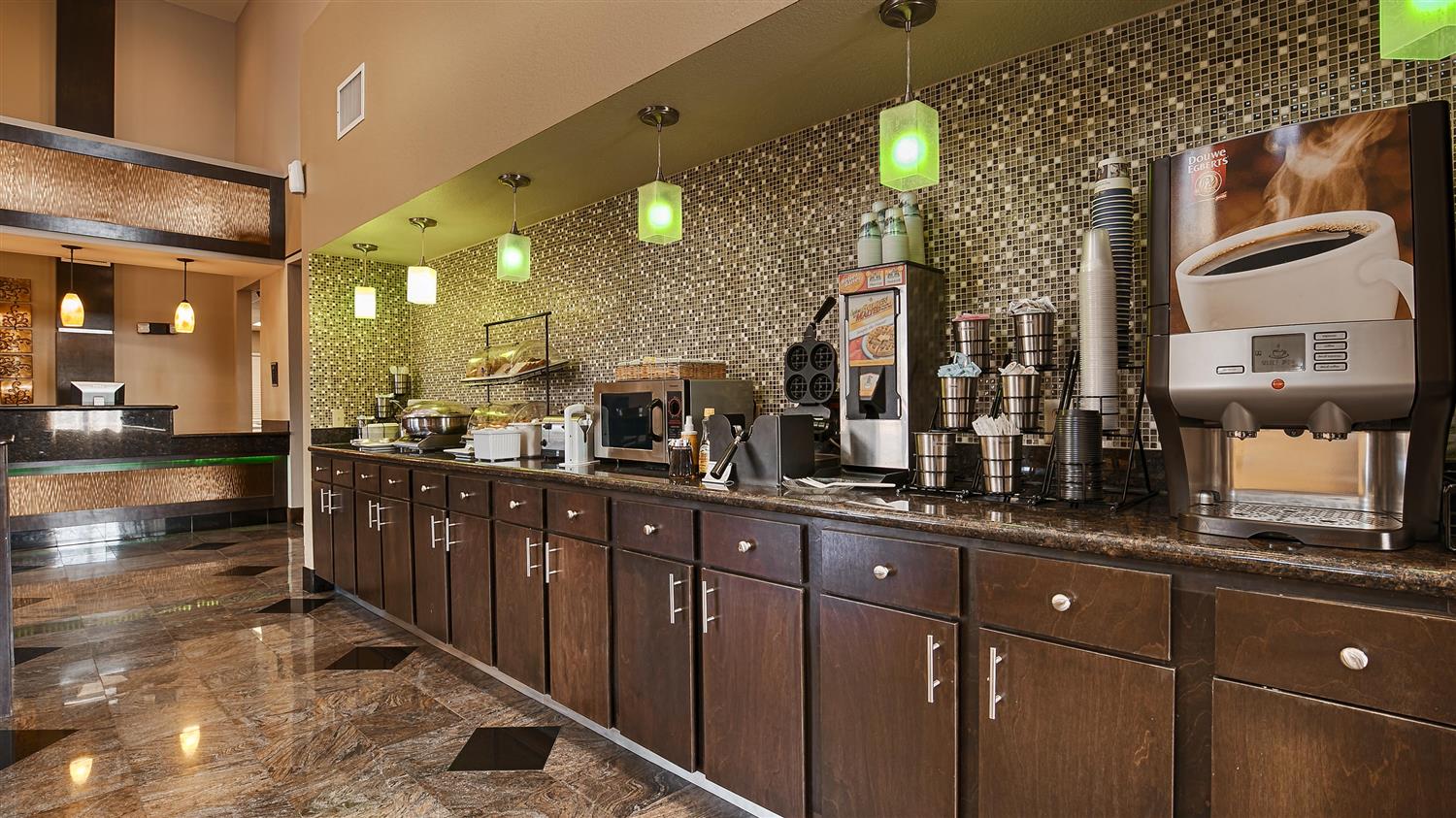 Best Western Inn & Suites - Lake Charles 6/40