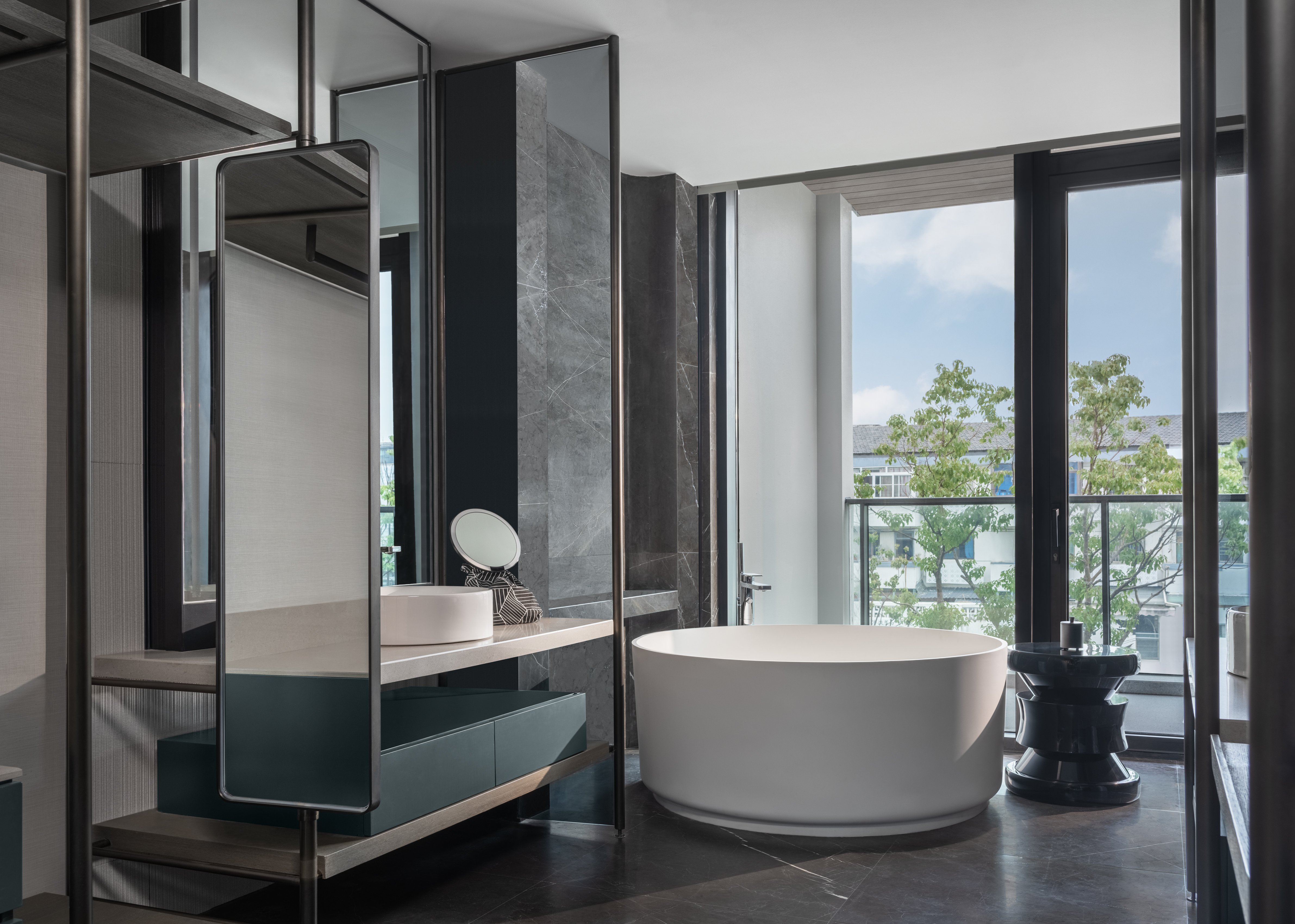 Kimpton Suzhou Bamboo Grove 50/50