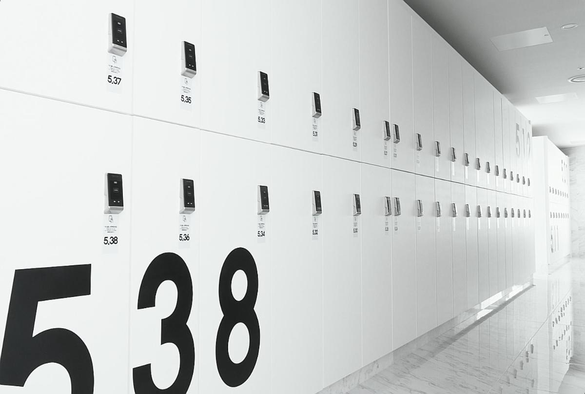 HOTEL 1 4/55
