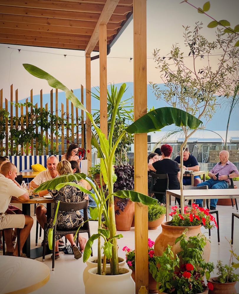 Valza Boutique Hotel 7/64