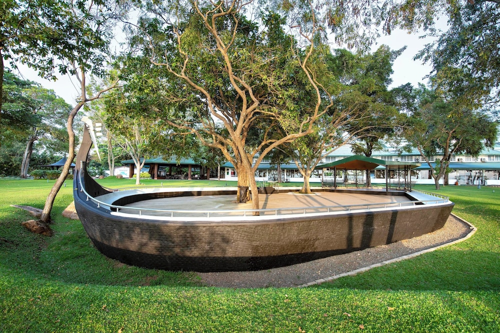 Hotel Sudu Araliya 63/69