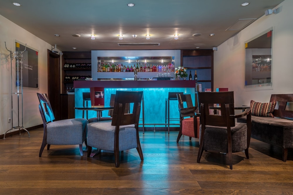 PeakTure Hotel Bucharest 55/68
