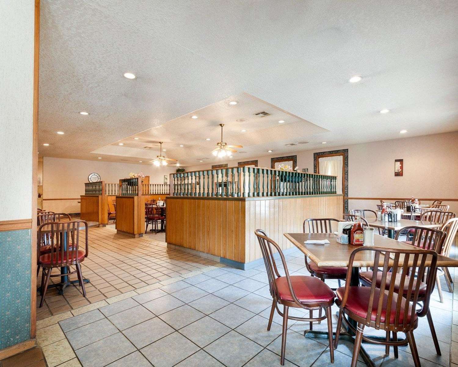 Rodeway Inn Jasper 33/50