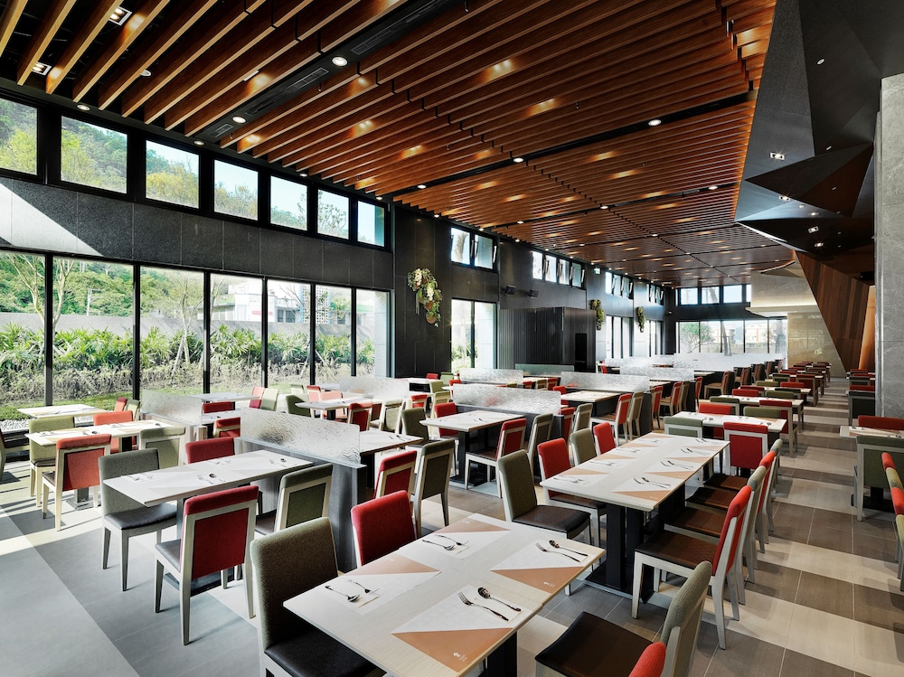 Lakeshore Hotel Suao 49/62
