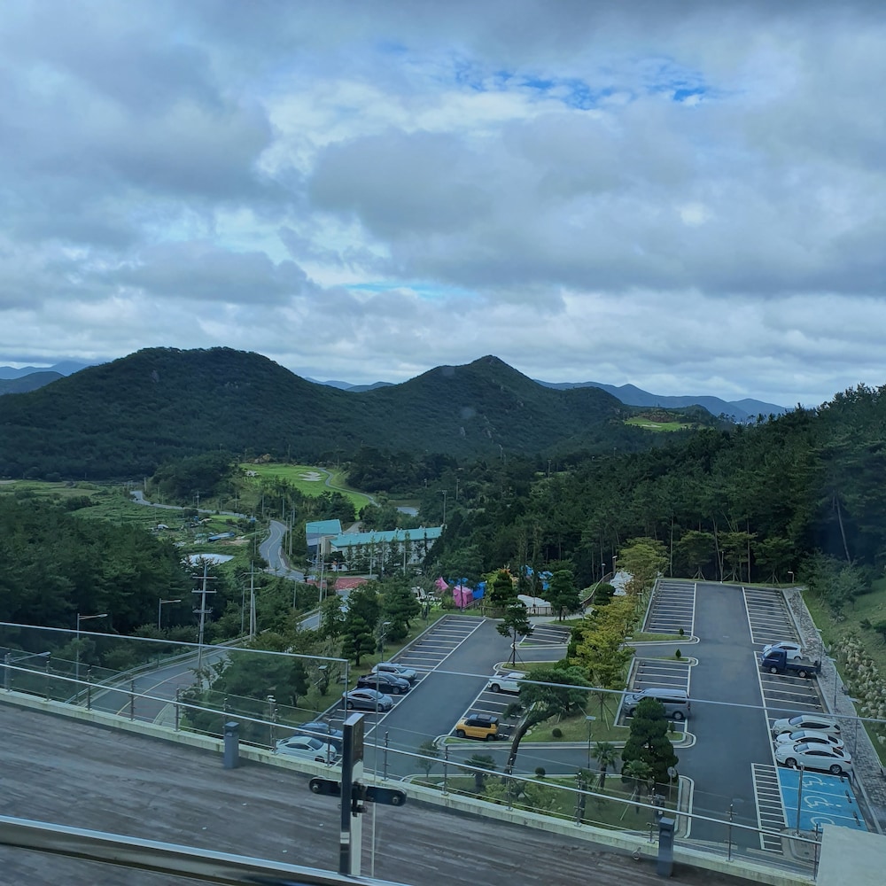 Dongwon Royal Country Club & Resort 50/71