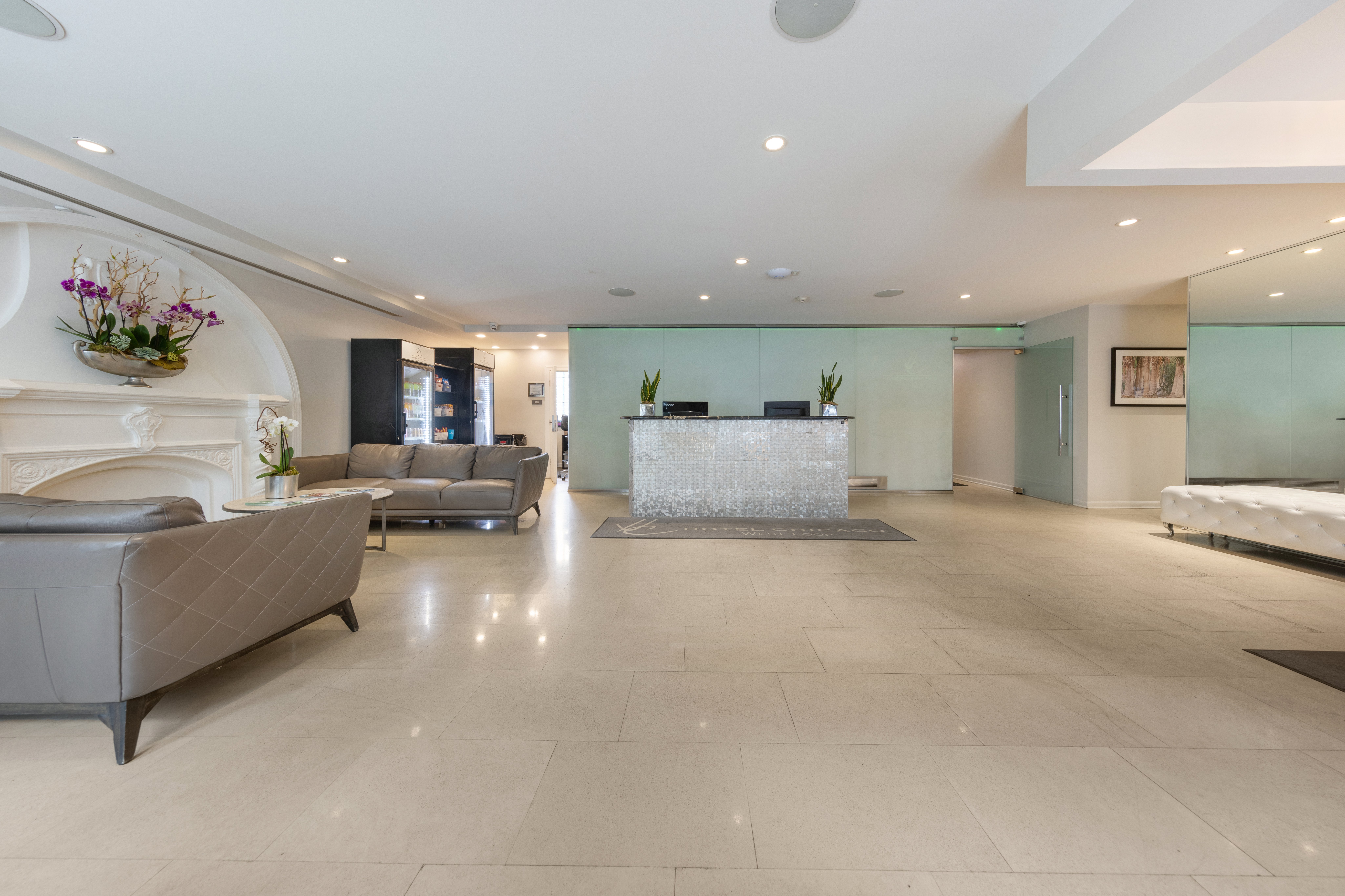 Hotel Chicago West Loop, SureStay Collection by Best Western 16/70