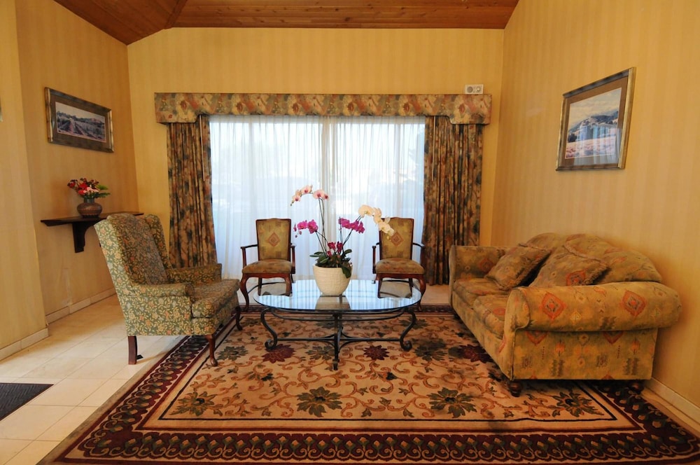 Country Inn 44/64