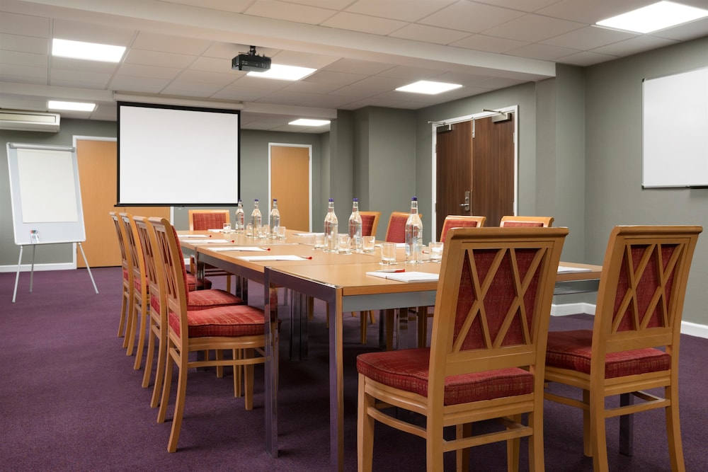 Ramada by Wyndham Chorley South 18/23