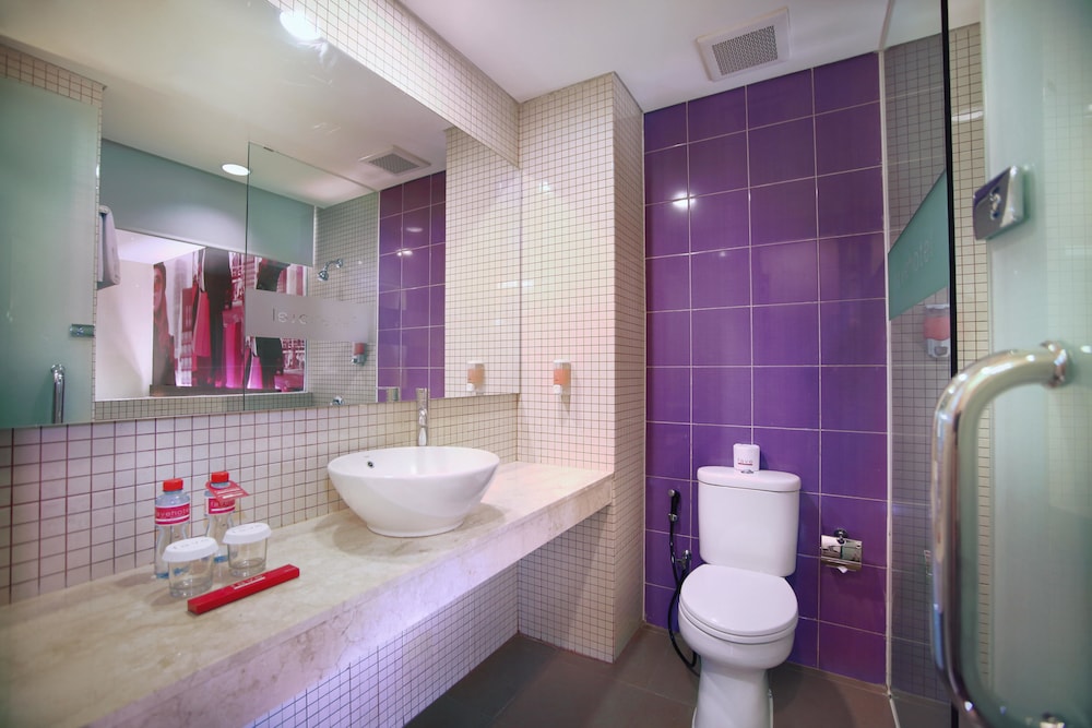 favehotel MEX Tunjungan Surabaya 32/32