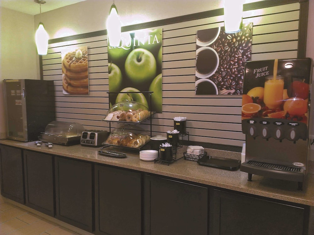 La Quinta Inn Lincoln 41/57