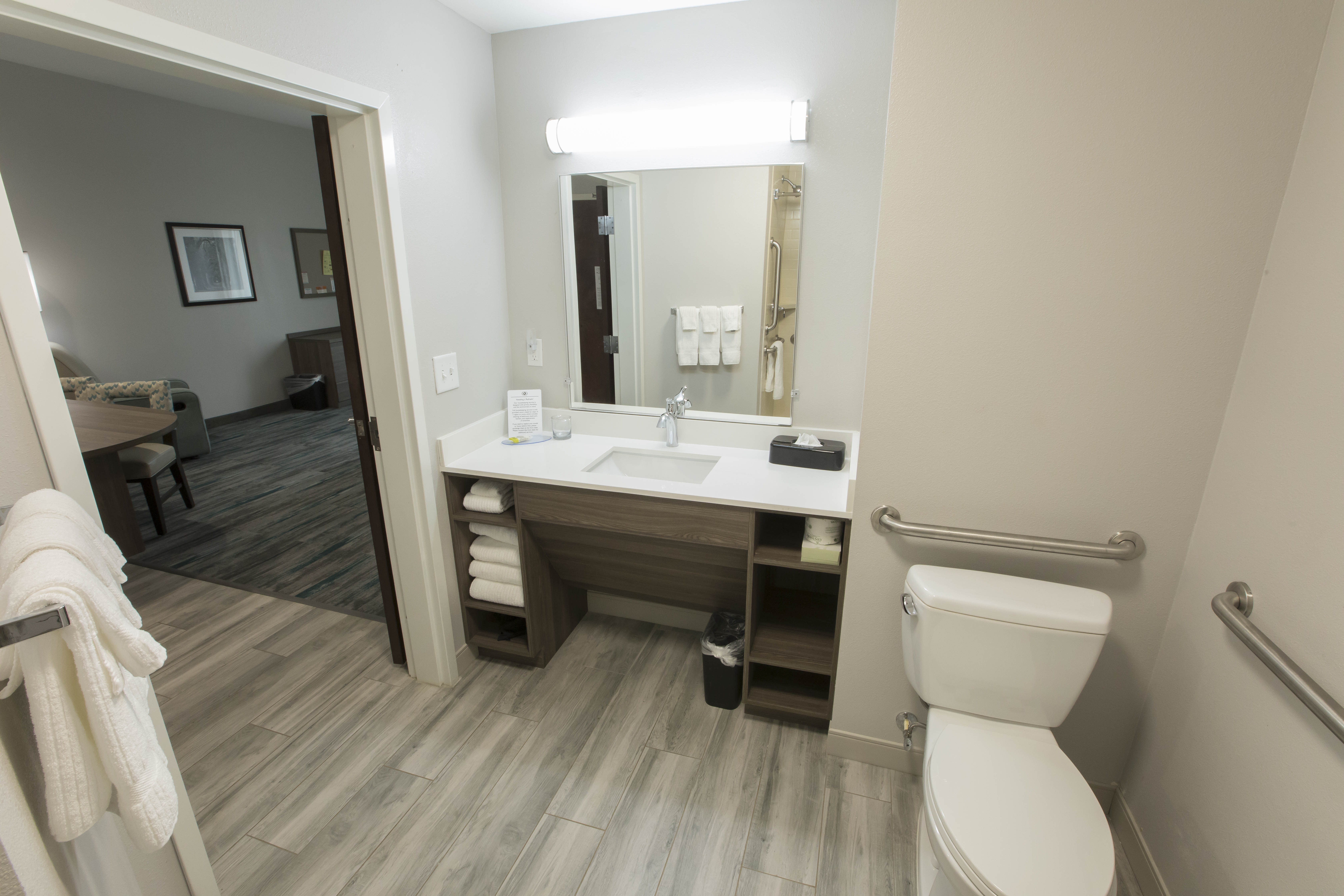 Candlewood Suites Mcdonough 46/48
