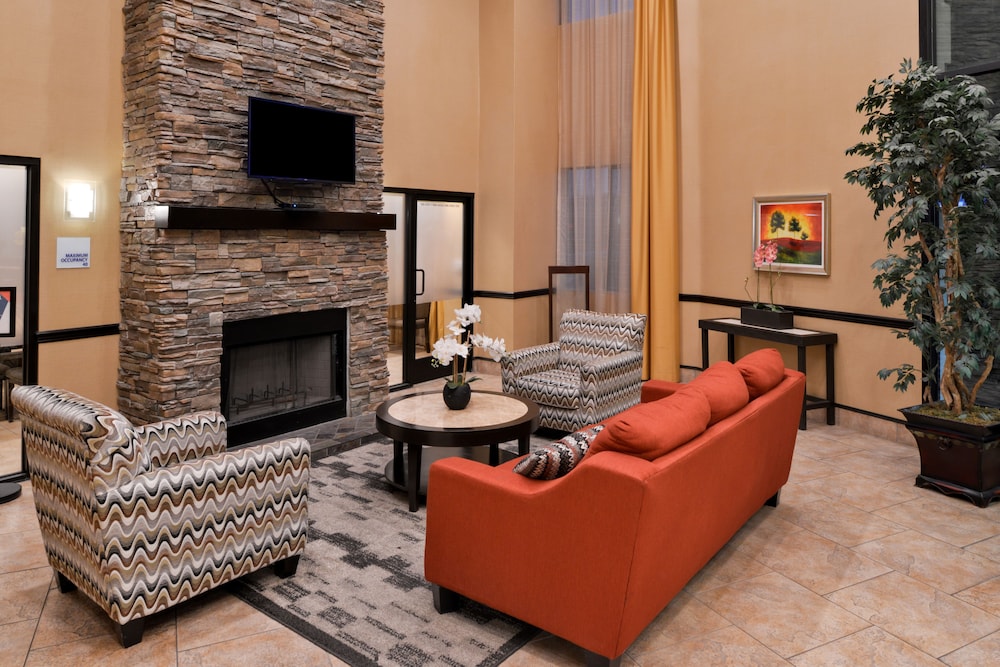 Hotel Chino Hills 39/63