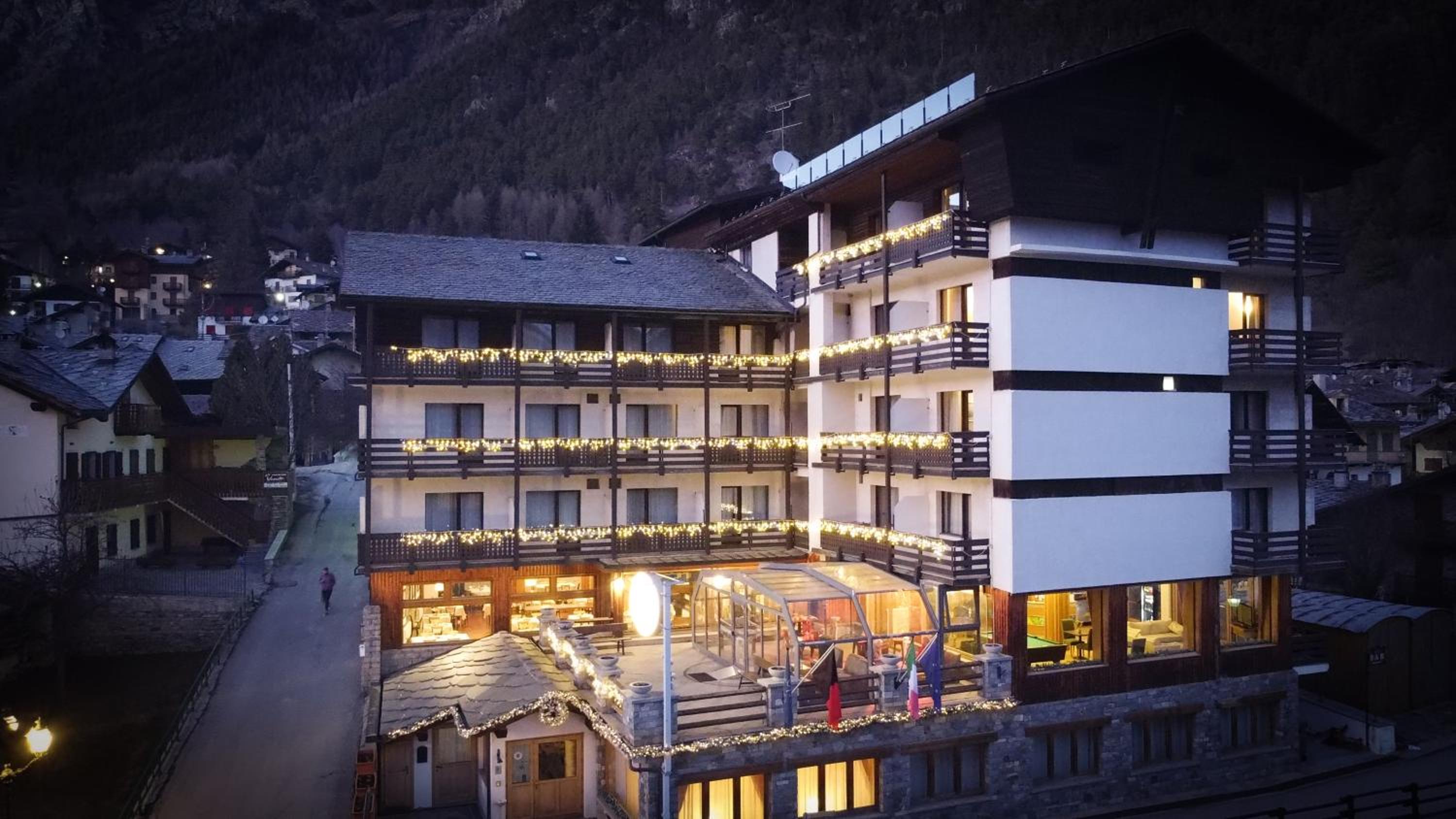 HOTEL ITALIA in BRUSSON