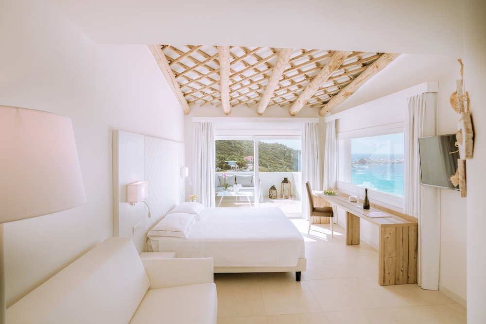 JUNIOR SUITE, EXECUTIVE