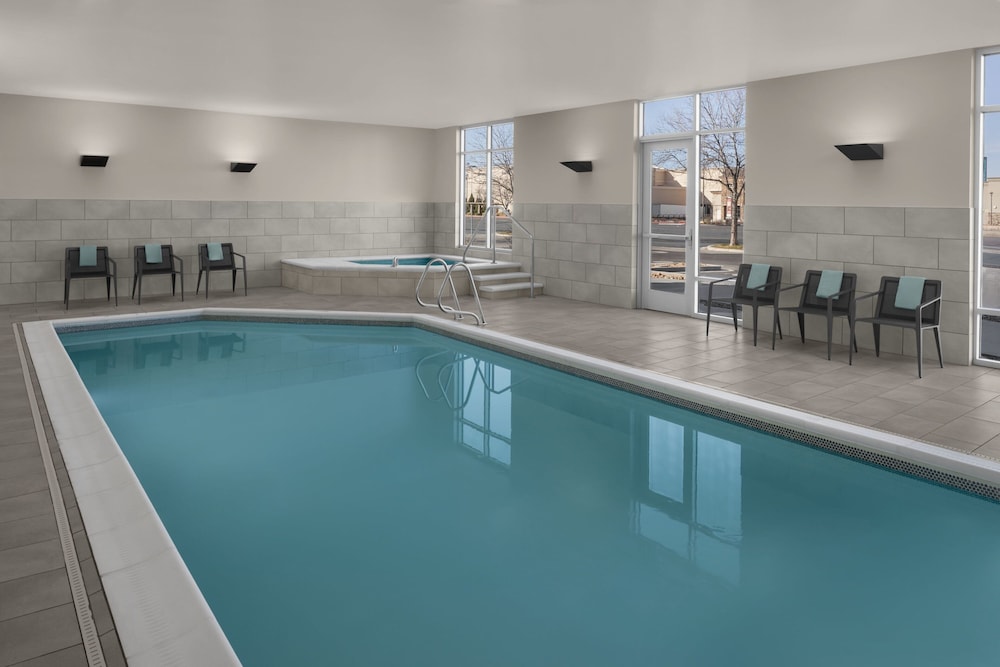 Courtyard by Marriott Orem University Place 14/38