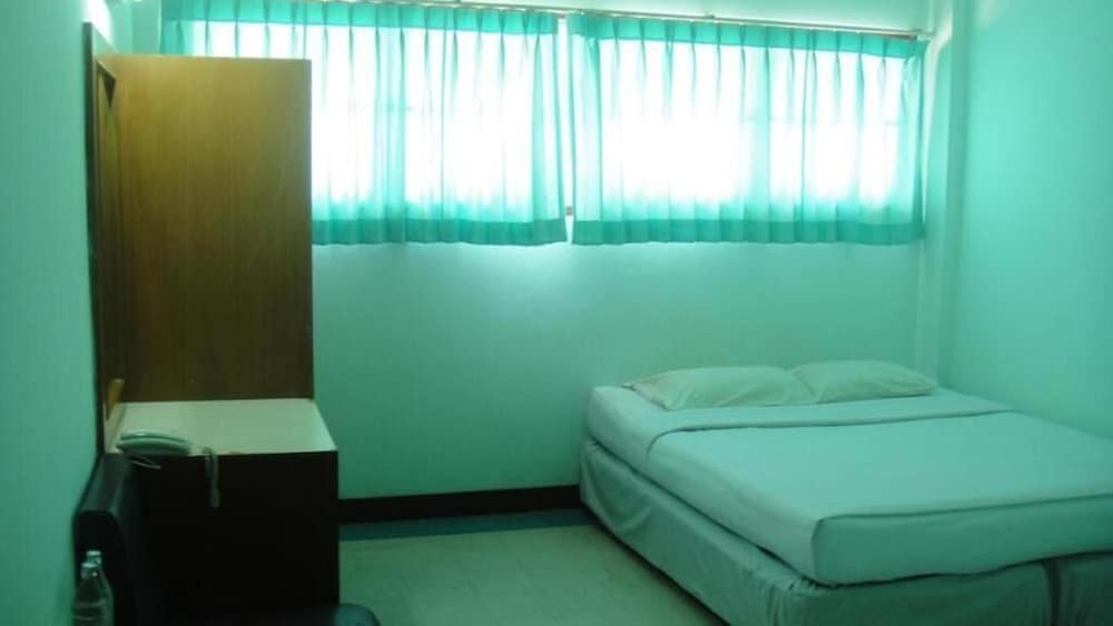 Pakchong Phubade Hotel 45/57