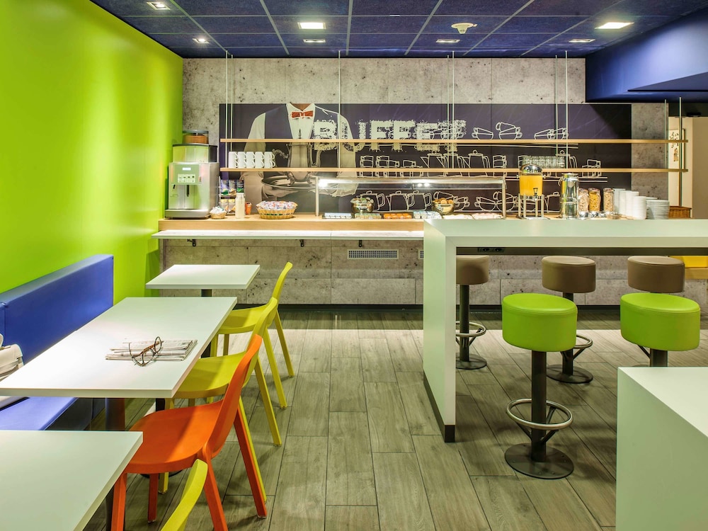 Ibis Budget Leeds Centre Crown Point Road 55/63
