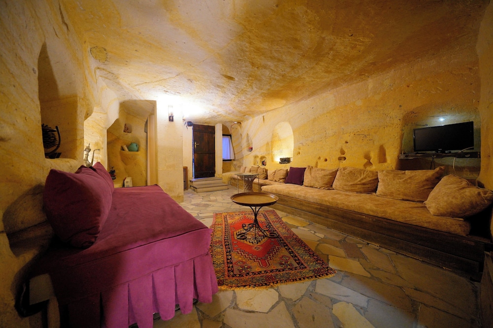 Antik Cave House 28/50
