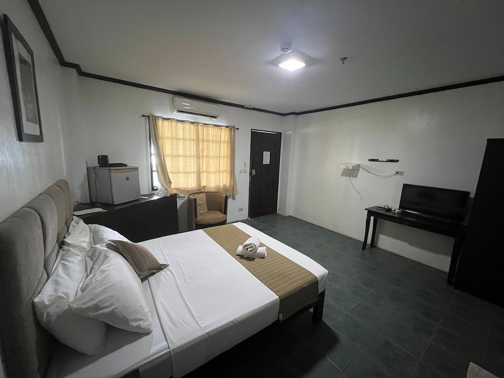 Subiza Beach Resort 13/48