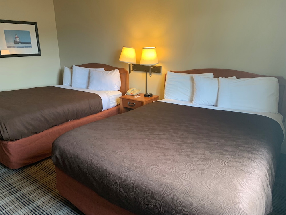 Americinn By Wyndham Wetmore Munising 13/26